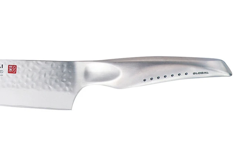 Couteau de chef japonais Global Sai 06 lame martelée 25cm
