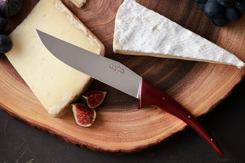 Couteau à fromage Jojo Long Legs Forge de LAGUIOLE design STARCK rouge