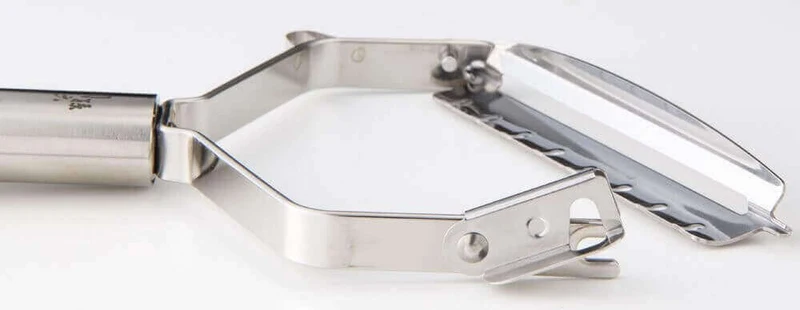 Eplucheur ergonomique KAI tout acier inox + lame à julienne