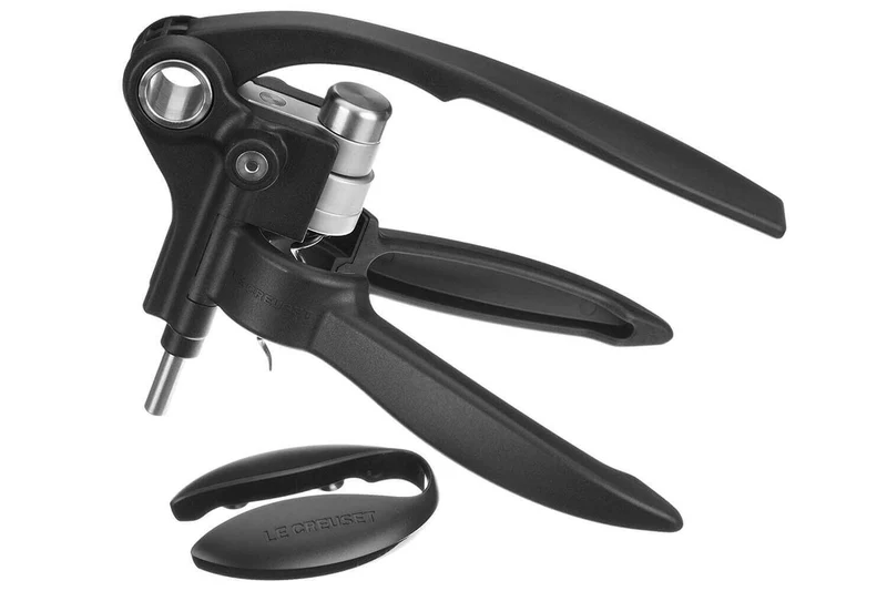 Tire bouchon à levier Le Creuset LM 250 noir avec coupe-capsule