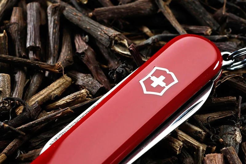 Couteau suisse Victorinox Escort rouge 58mm 6 fonctions